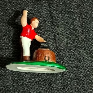 Bryon Molds 1987 vintage Christmas village worker.